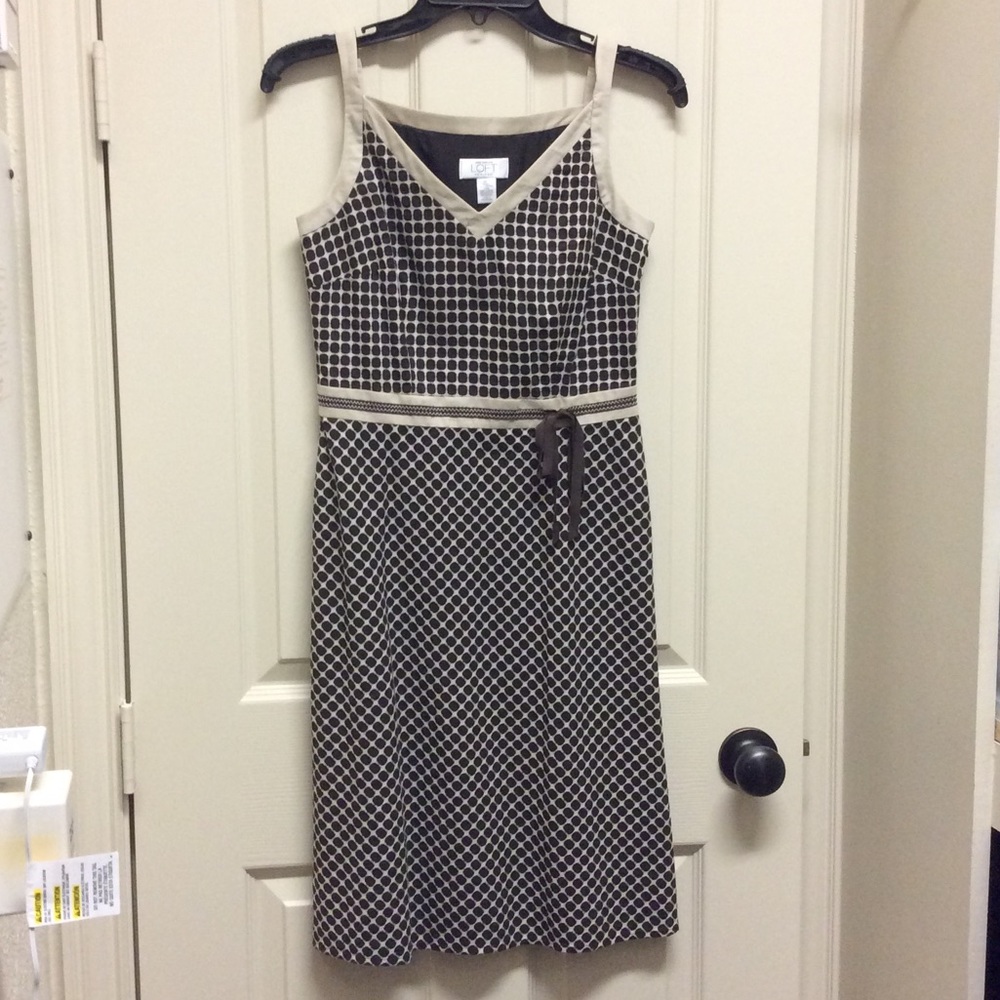 NWOT Loft  v neck dress